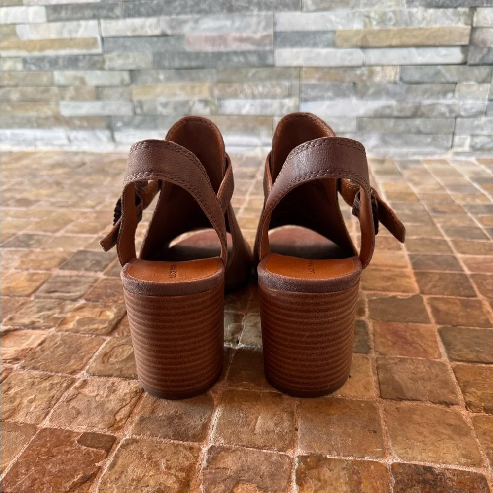 Lucky brand Elegant Brown Leather Women's Sandals - Picture 7 of 9